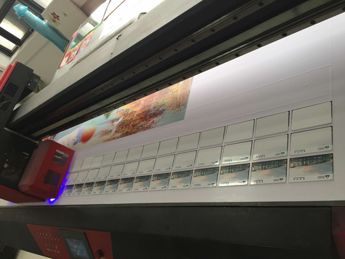 UV萬能打印機.jpg